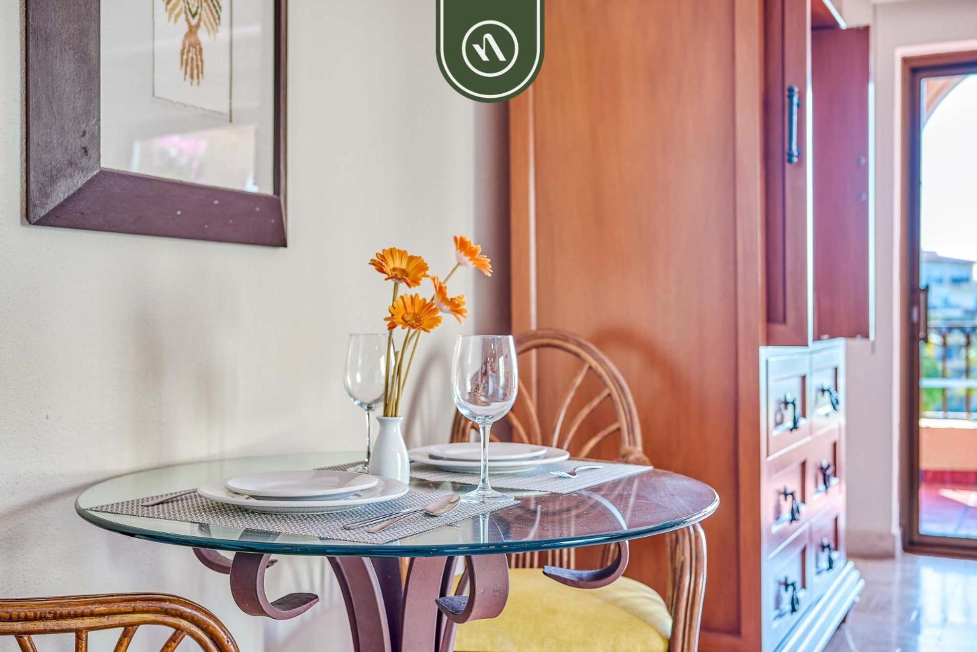Beachfront 2 Bedroom Condo - Beach - Pools - Tennis ปูแอร์โตบาญาร์ตา ภายนอก รูปภาพ