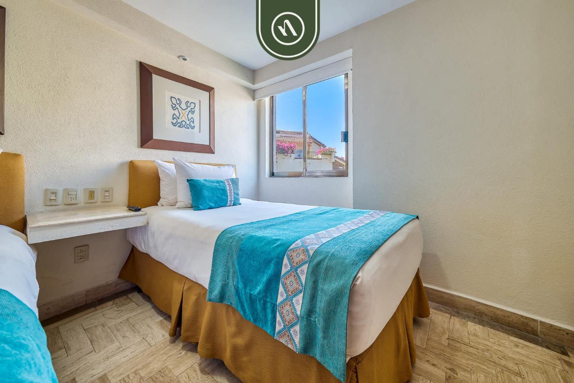 Beachfront 2 Bedroom Condo - Beach - Pools - Tennis ปูแอร์โตบาญาร์ตา ภายนอก รูปภาพ