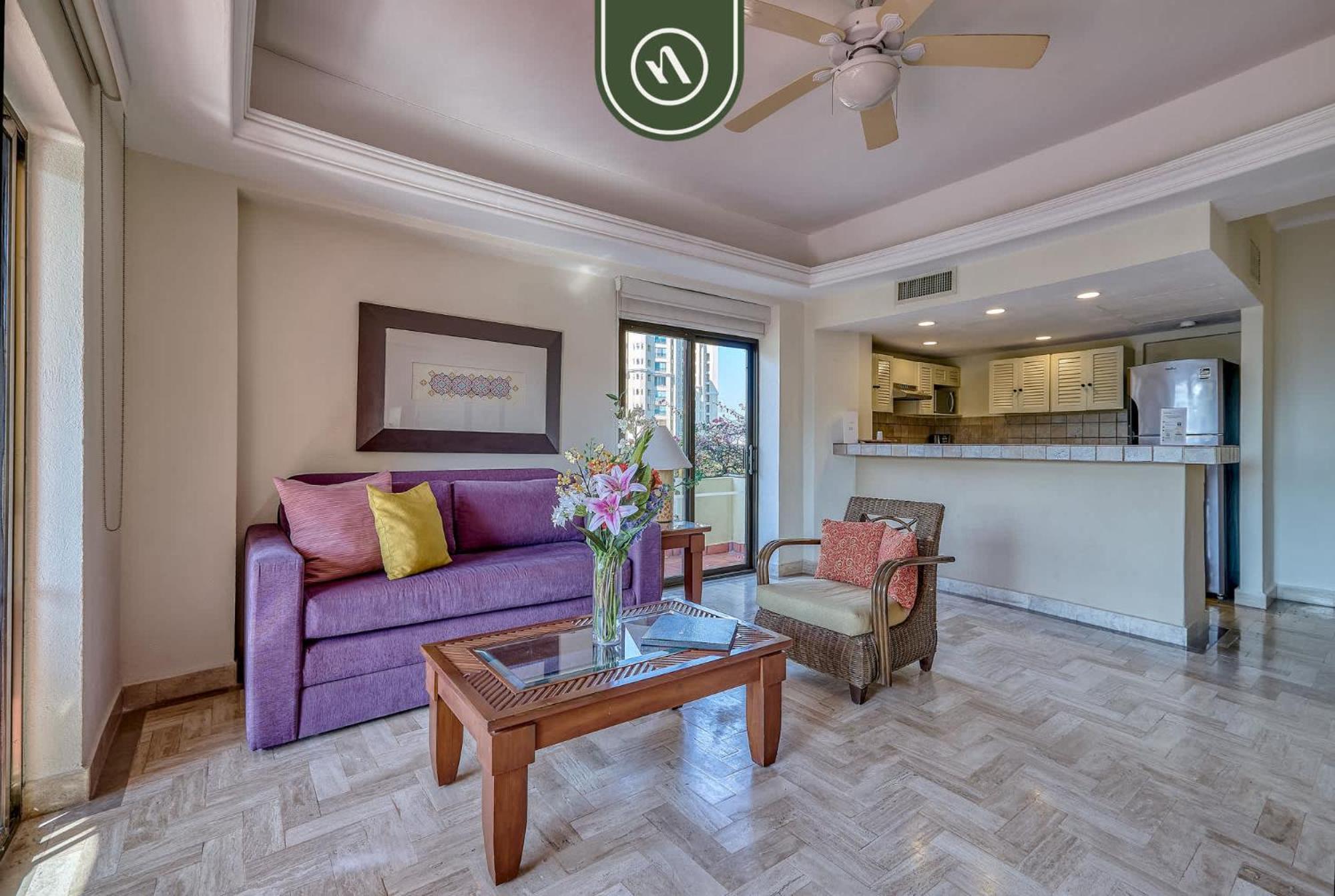 Beachfront 2 Bedroom Condo - Beach - Pools - Tennis ปูแอร์โตบาญาร์ตา ภายนอก รูปภาพ