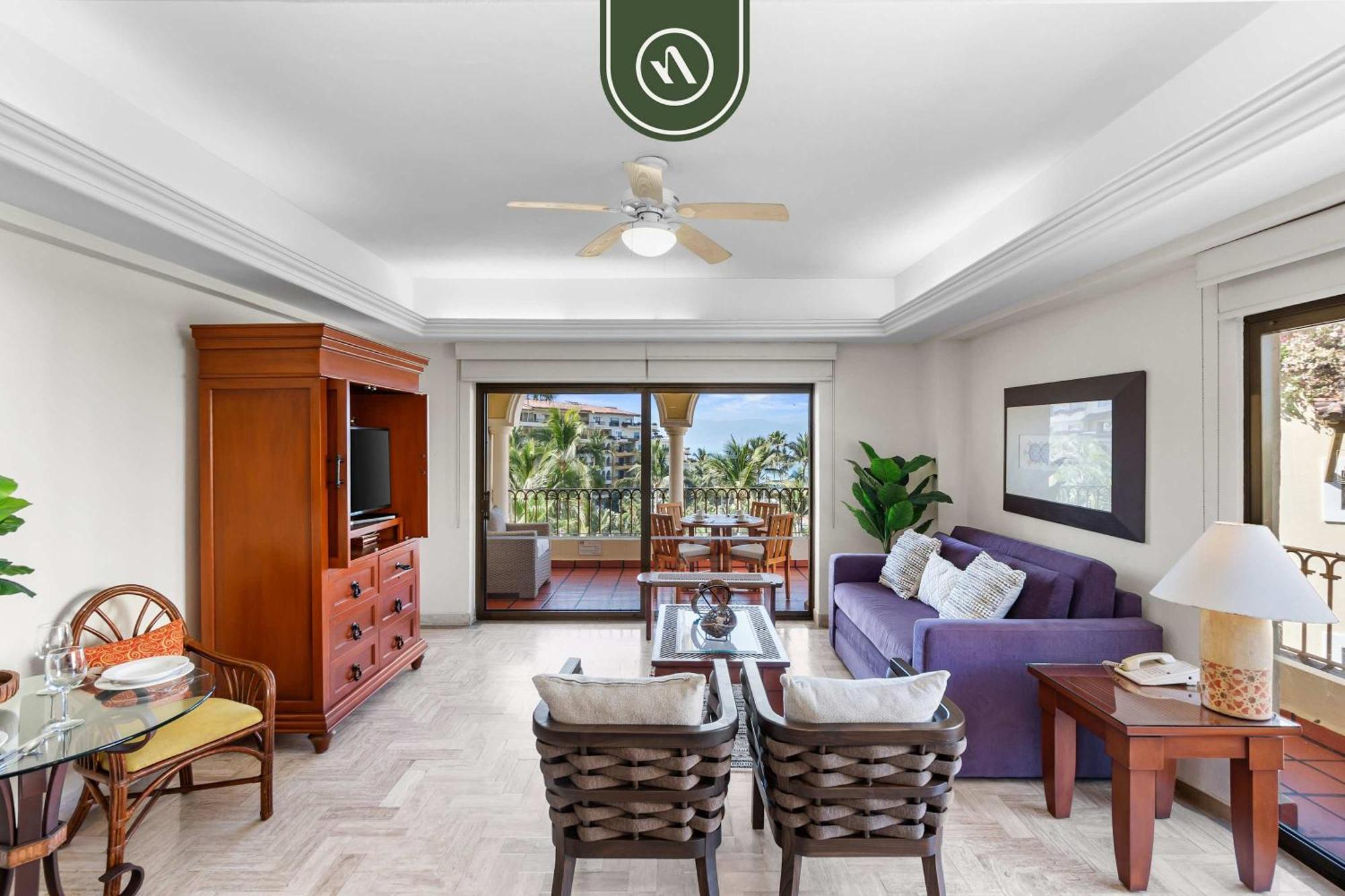Beachfront 2 Bedroom Condo - Beach - Pools - Tennis ปูแอร์โตบาญาร์ตา ภายนอก รูปภาพ